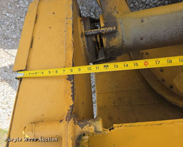 image for item DS4850 1981 Brown Bear II Series D tractor