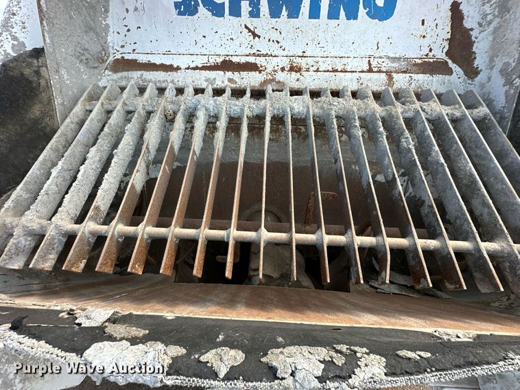 image for item DS6421 2005 Mack MR concrete pump truck