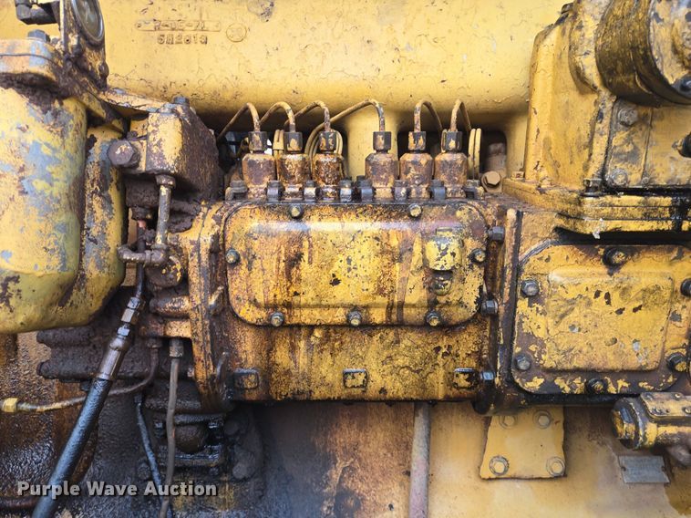 image for item DT5261 Caterpillar D9 dozer