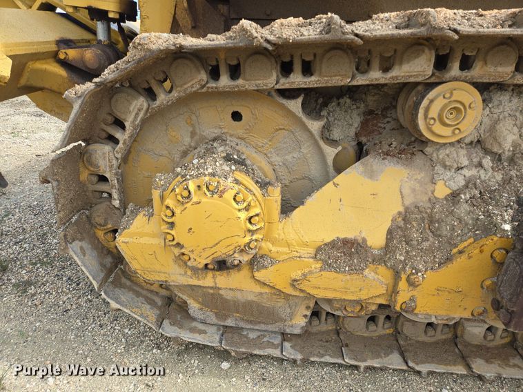 image for item DT5261 Caterpillar D9 dozer