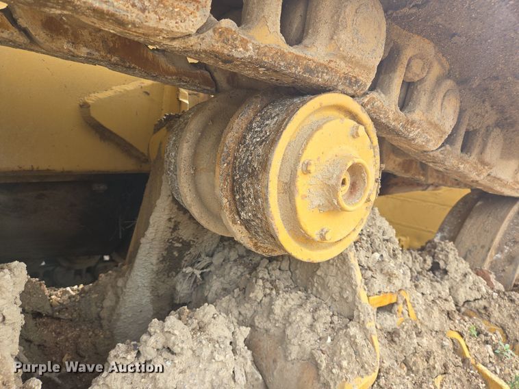 image for item DT5261 Caterpillar D9 dozer