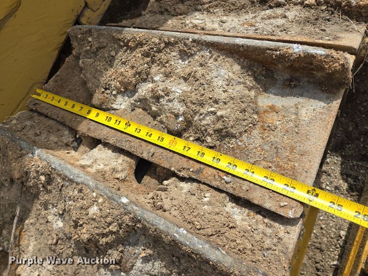 image for item DT5261 Caterpillar D9 dozer