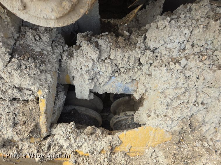 image for item DT5261 Caterpillar D9 dozer