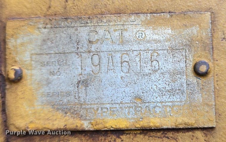 image for item DT5261 Caterpillar D9 dozer