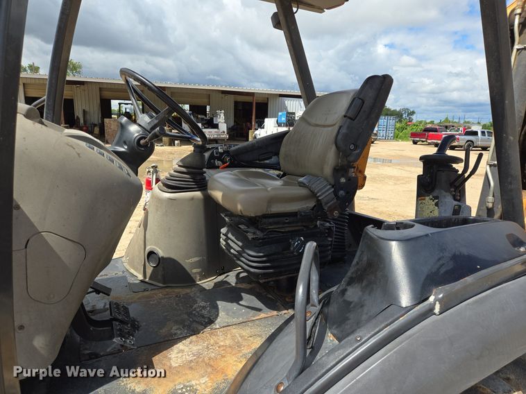 image for item DT5262 2014 Case  580N backhoe