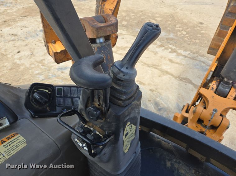 image for item DT5262 2014 Case  580N backhoe