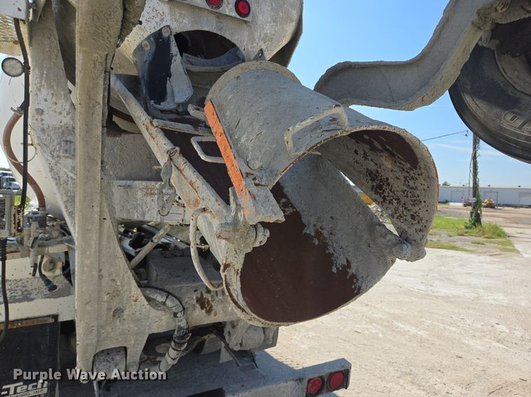 image for item DT5265 2012 Kenworth W900 ready mix truck