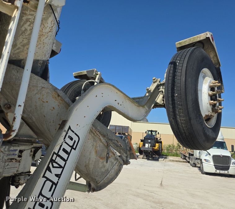 image for item DT5265 2012 Kenworth W900 ready mix truck