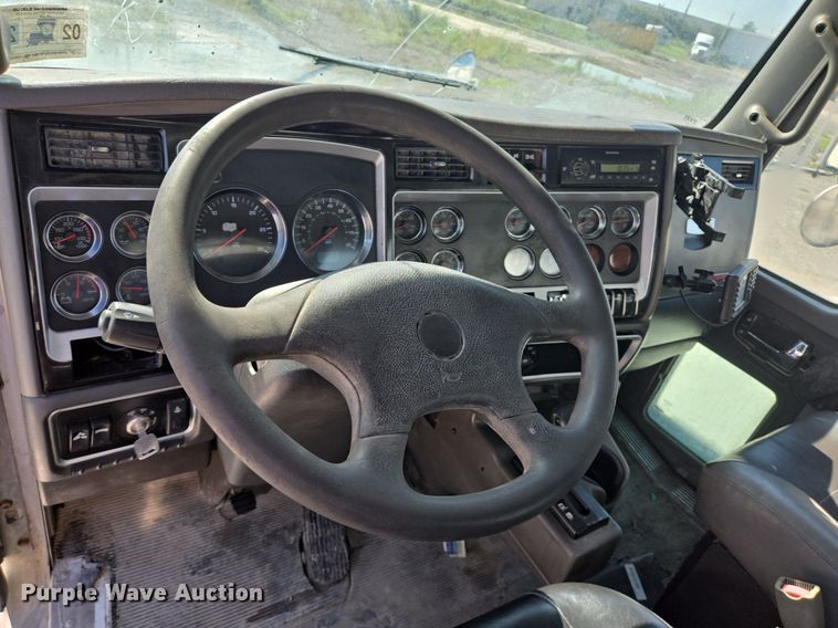 image for item DT5265 2012 Kenworth W900 ready mix truck