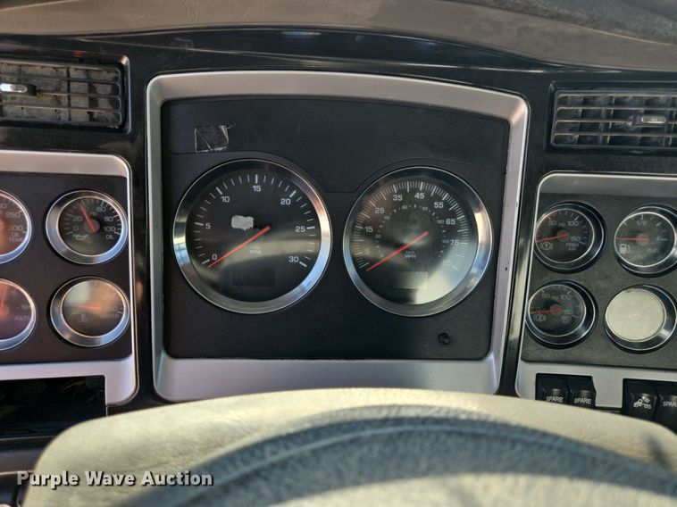 image for item DT5265 2012 Kenworth W900 ready mix truck