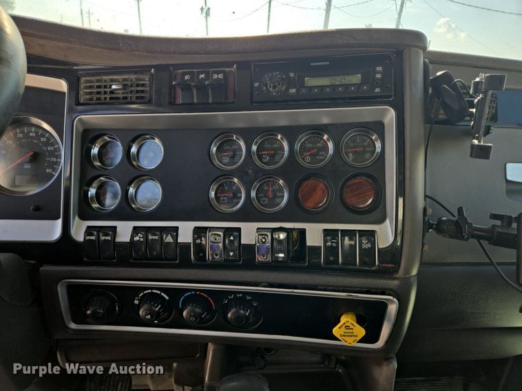 image for item DT5265 2012 Kenworth W900 ready mix truck