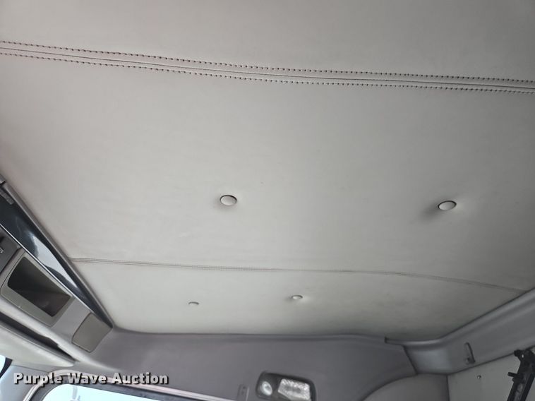 image for item DT5265 2012 Kenworth W900 ready mix truck