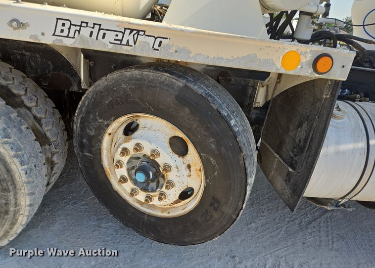 image for item DT5265 2012 Kenworth W900 ready mix truck