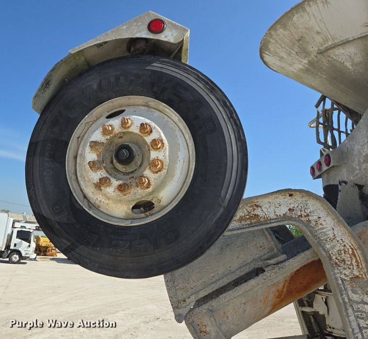 image for item DT5265 2012 Kenworth W900 ready mix truck