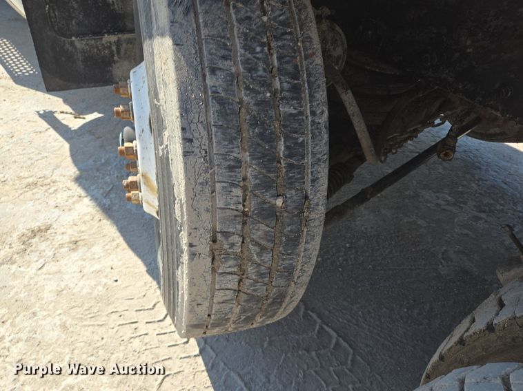 image for item DT5265 2012 Kenworth W900 ready mix truck