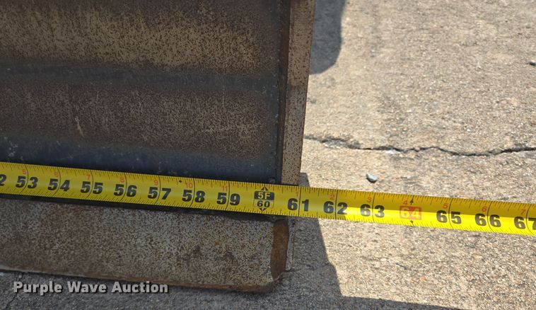 image for item DT5267 2019 Bobcat E26 mini excavator