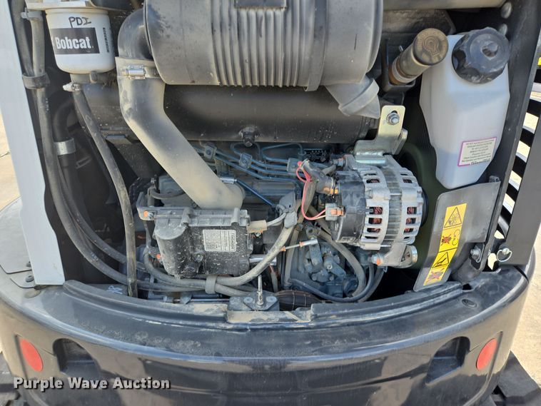 image for item DT5267 2019 Bobcat E26 mini excavator