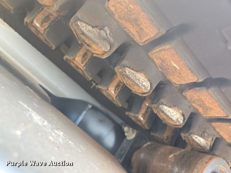 image for item DT5267 2019 Bobcat E26 mini excavator