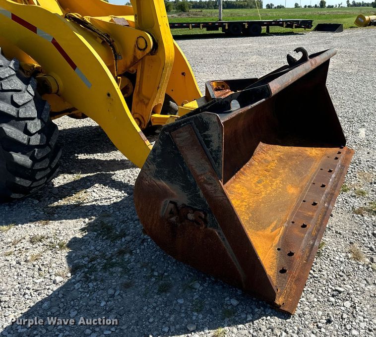 image for item DV5886 1991 Case  621 wheel loader