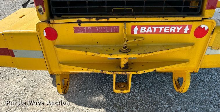 image for item DV5886 1991 Case  621 wheel loader