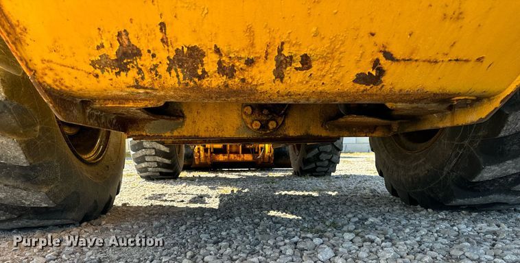 image for item DV5886 1991 Case  621 wheel loader