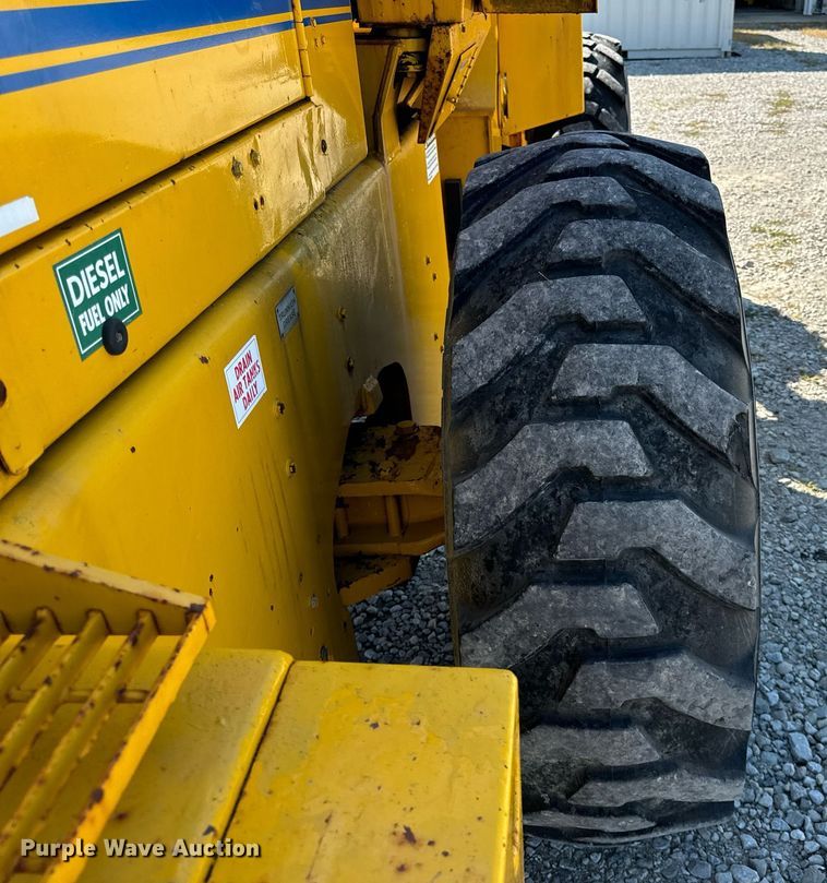 image for item DV5886 1991 Case  621 wheel loader