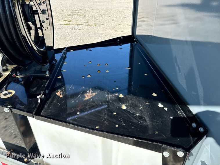 image for item DV5888 2021 Thunder Creek Equipment  FST990 fuel trailer