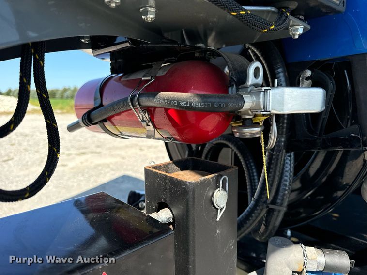 image for item DV5888 2021 Thunder Creek Equipment  FST990 fuel trailer