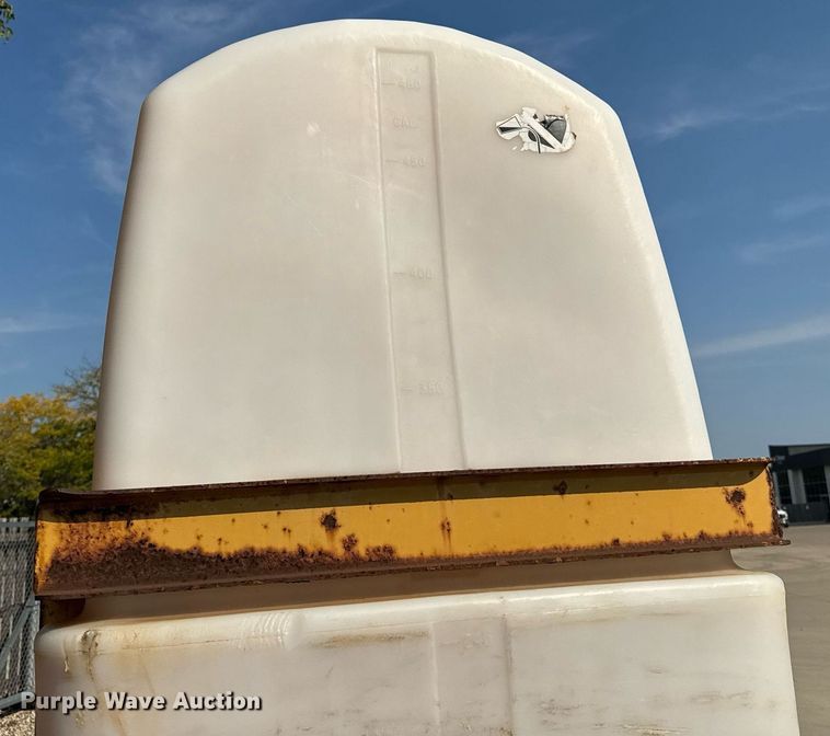 image for item DV5925 2000 Belshe  T18 equipment trailer