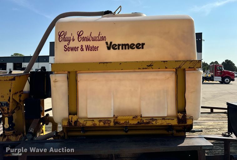 image for item DV5925 2000 Belshe  T18 equipment trailer