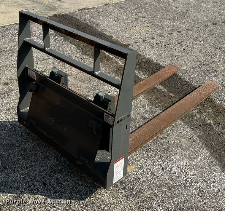 image for item DV5926 2020 Berlon MOPFF-48 compact wheel loader forks 