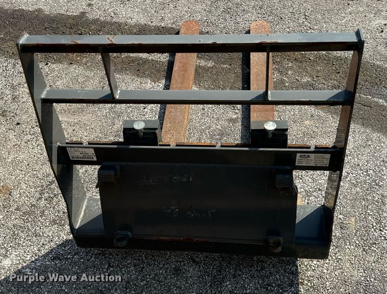 image for item DV5926 2020 Berlon MOPFF-48 compact wheel loader forks 