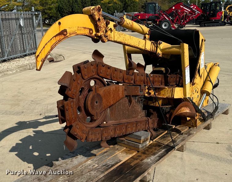 image for item DV5927 2006 Vermeer TR950 trencher