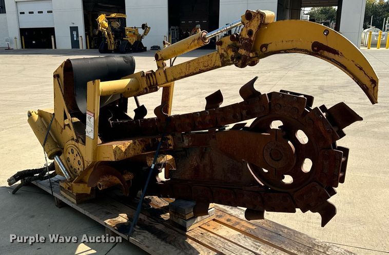 image for item DV5927 2006 Vermeer TR950 trencher