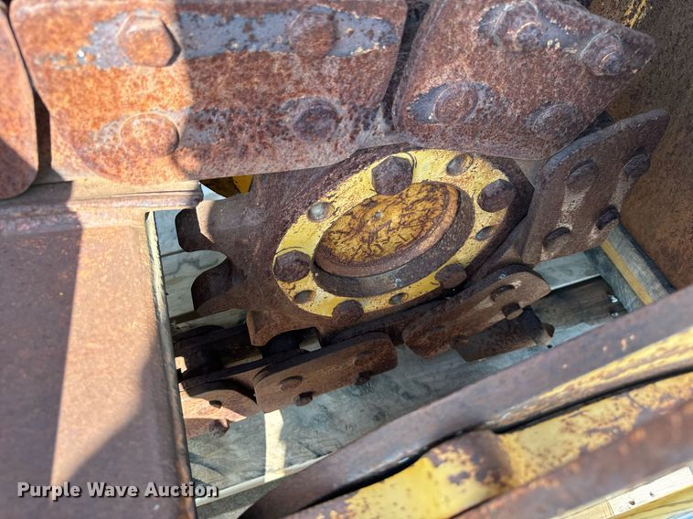 image for item DV5927 2006 Vermeer TR950 trencher