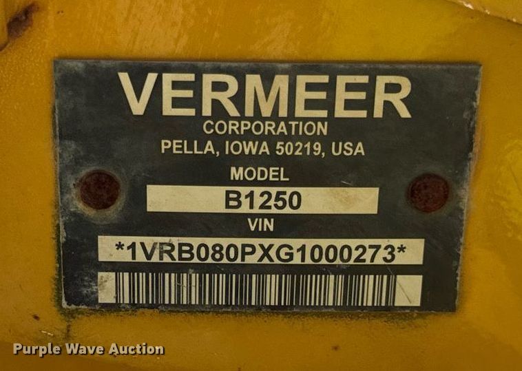 image for item DV5928 2016 Vermeer  B1250 backhoe 