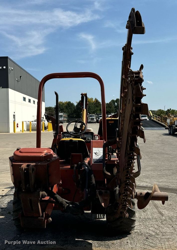 image for item DV5929 1992 Ditch Witch  4500 trencher
