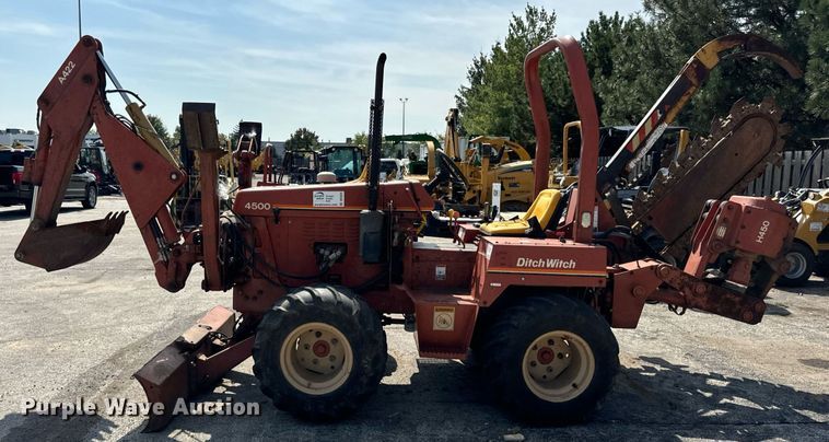image for item DV5929 1992 Ditch Witch  4500 trencher