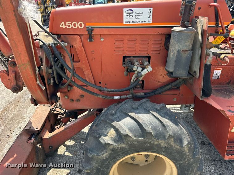 image for item DV5929 1992 Ditch Witch  4500 trencher