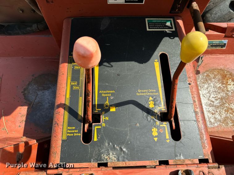 image for item DV5929 1992 Ditch Witch  4500 trencher