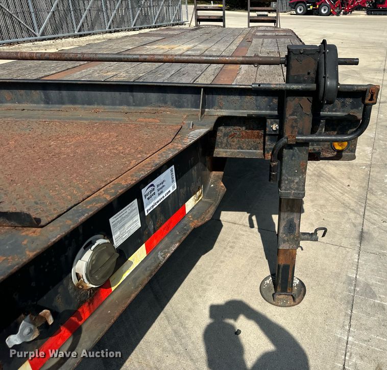 image for item DV5935 2012 Butler  FTW8350 equipment trailer