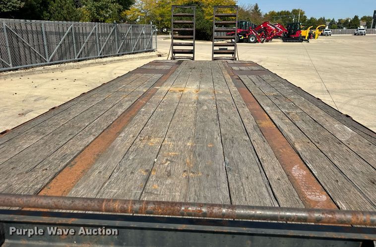 image for item DV5935 2012 Butler  FTW8350 equipment trailer