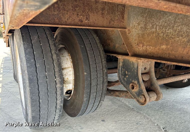 image for item DV5935 2012 Butler  FTW8350 equipment trailer