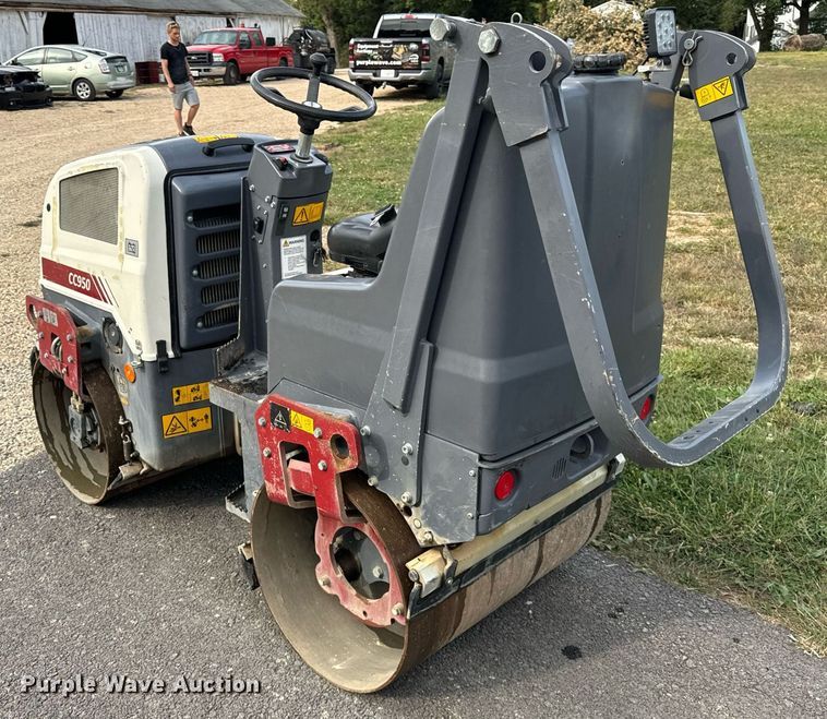 image for item DV5939 Dynapac CC950 double drum roller