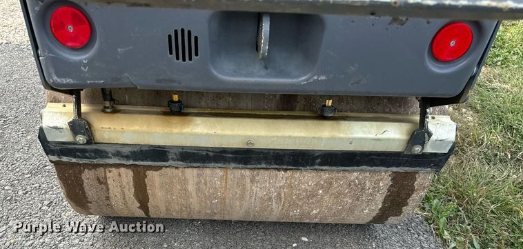 image for item DV5939 Dynapac CC950 double drum roller