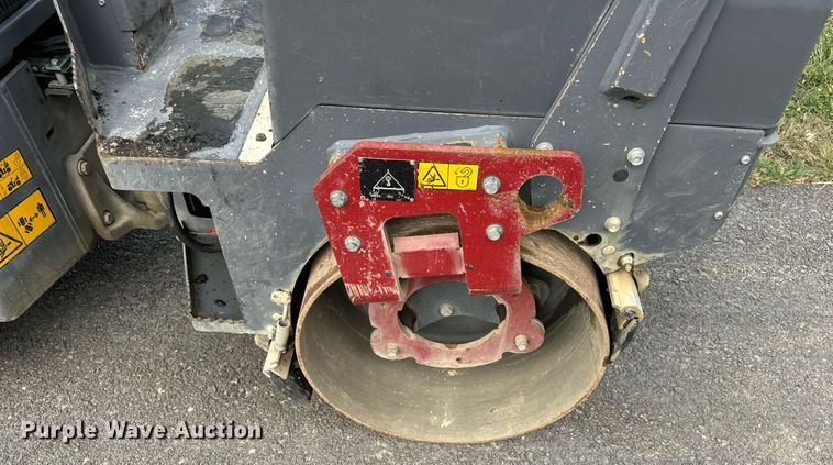 image for item DV5939 Dynapac CC950 double drum roller