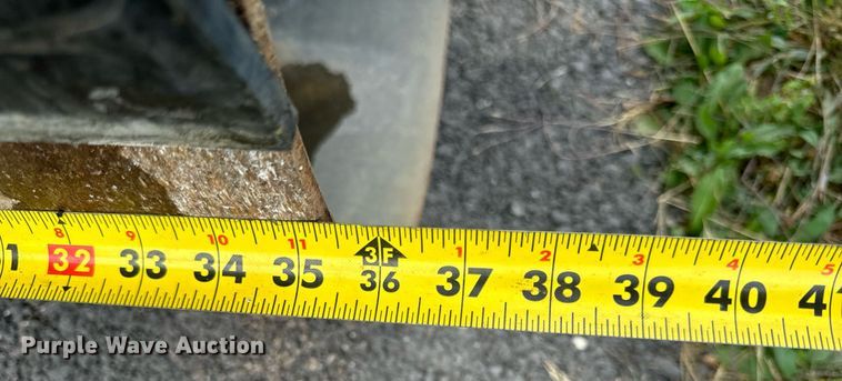 image for item DV5939 Dynapac CC950 double drum roller