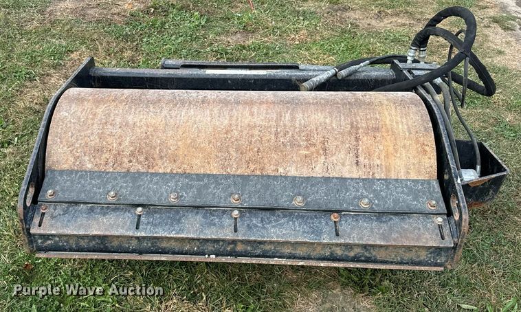 image for item DV5940 Erskine  skid steer vibratory drum roller 