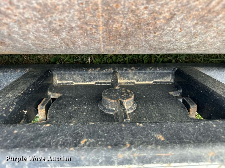 image for item DV5940 Erskine  skid steer vibratory drum roller 