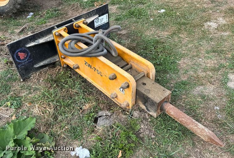 image for item DV5941 Wolverine Attachments ZW750 skid steer breaker